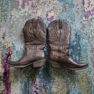 Brown Western Embroidered Cowboy Boots